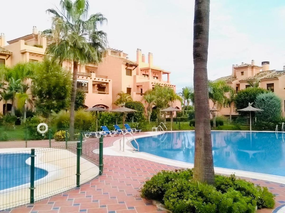 Hacienda Del Sol Beachside And Golf Apt Marbella Puerto Banus Apartment Estepona Luaran gambar